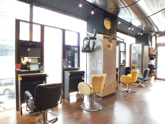 hair EG-O　B+1　キッズルーム完備
